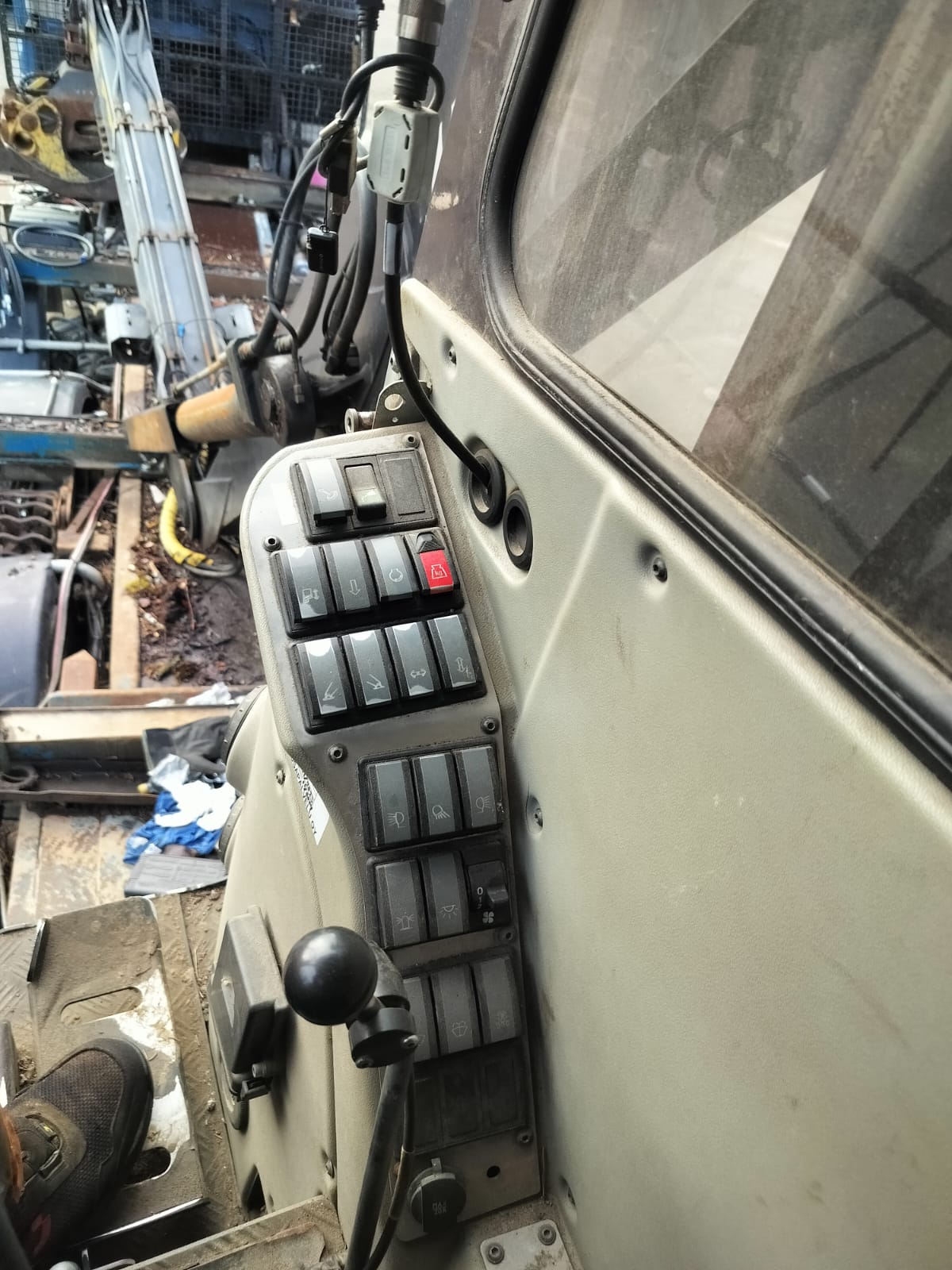 WhatsApp Image 2025-08-26 at 16.49.29 (2)